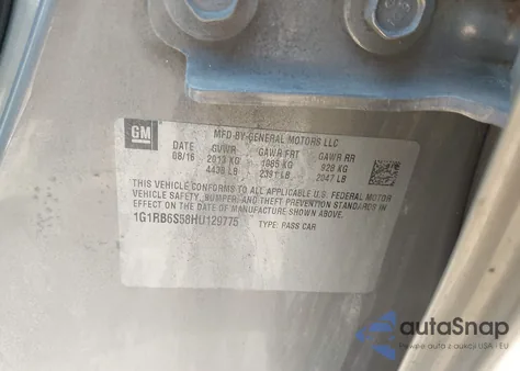 2017 Chevrolet Volt Premier z USA, uszkodzony, nr VIN 1G1RB6S58HU129775